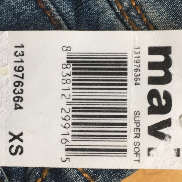 Mavi denim mini skirt 12” - Picture 3 of 4